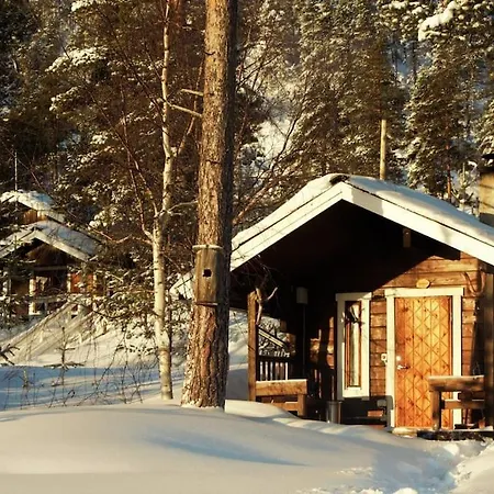 Wilderness Cabin At Huskyfarm Lake View イバロ